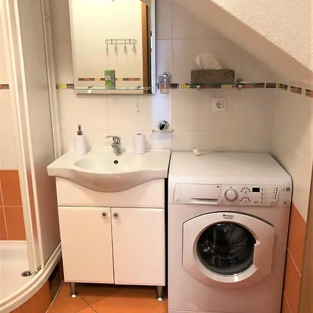 Haeuschen Im Herzen Rogoznicas Apartment *
